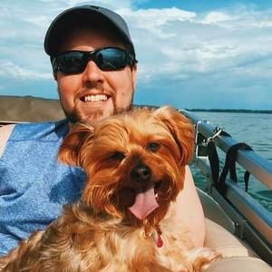 Meet your Posher, Derek